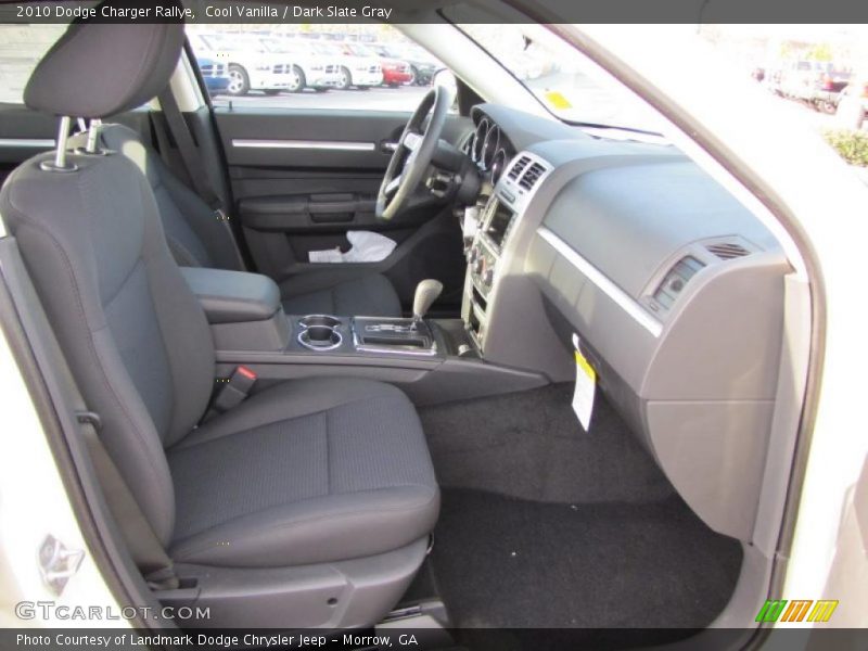 Cool Vanilla / Dark Slate Gray 2010 Dodge Charger Rallye
