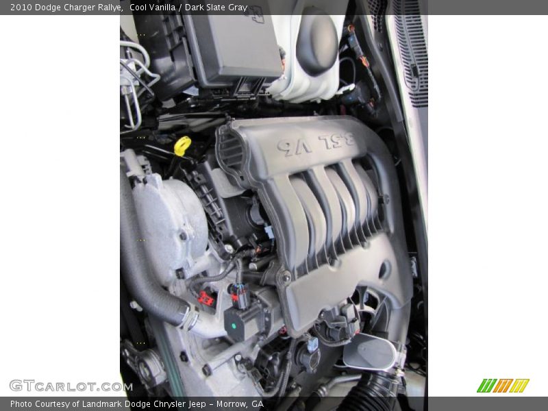 Cool Vanilla / Dark Slate Gray 2010 Dodge Charger Rallye