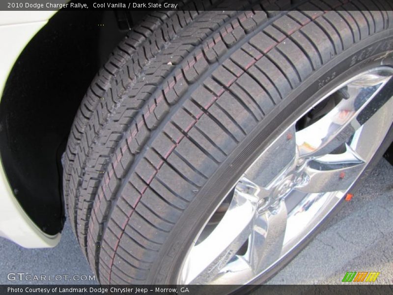 Cool Vanilla / Dark Slate Gray 2010 Dodge Charger Rallye