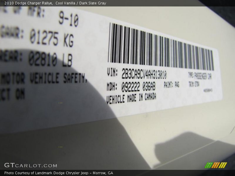 Cool Vanilla / Dark Slate Gray 2010 Dodge Charger Rallye