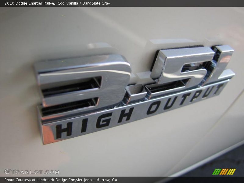 Cool Vanilla / Dark Slate Gray 2010 Dodge Charger Rallye