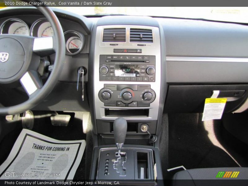 Cool Vanilla / Dark Slate Gray 2010 Dodge Charger Rallye