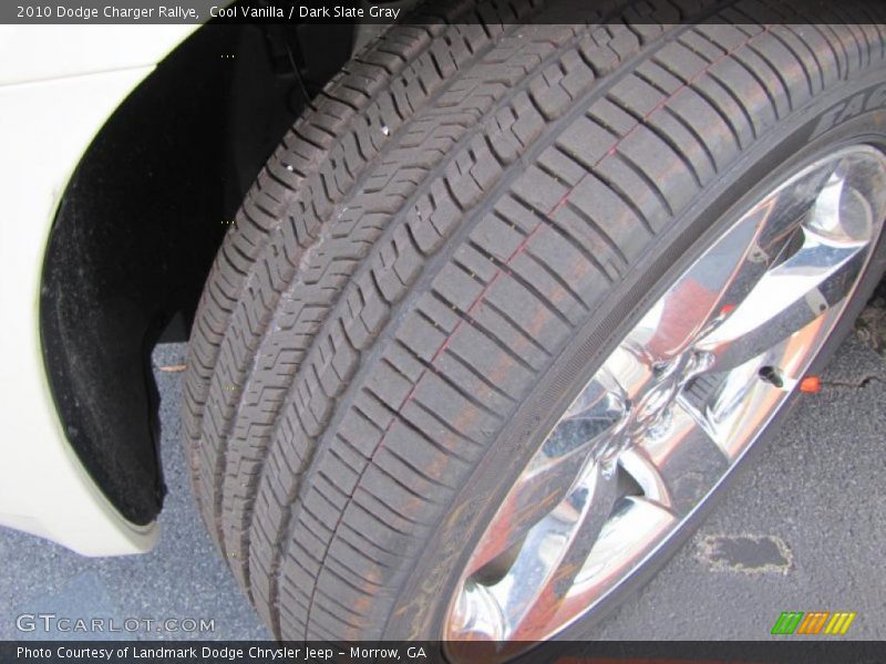 Cool Vanilla / Dark Slate Gray 2010 Dodge Charger Rallye