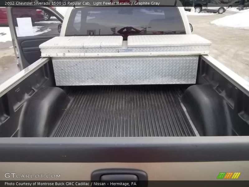 Light Pewter Metallic / Graphite Gray 2002 Chevrolet Silverado 1500 LS Regular Cab