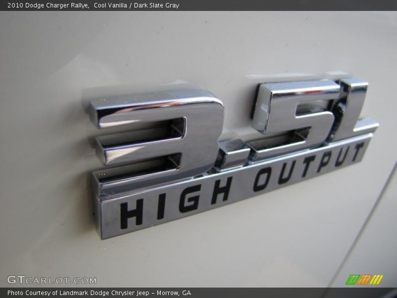 Cool Vanilla / Dark Slate Gray 2010 Dodge Charger Rallye