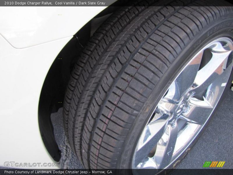 Cool Vanilla / Dark Slate Gray 2010 Dodge Charger Rallye