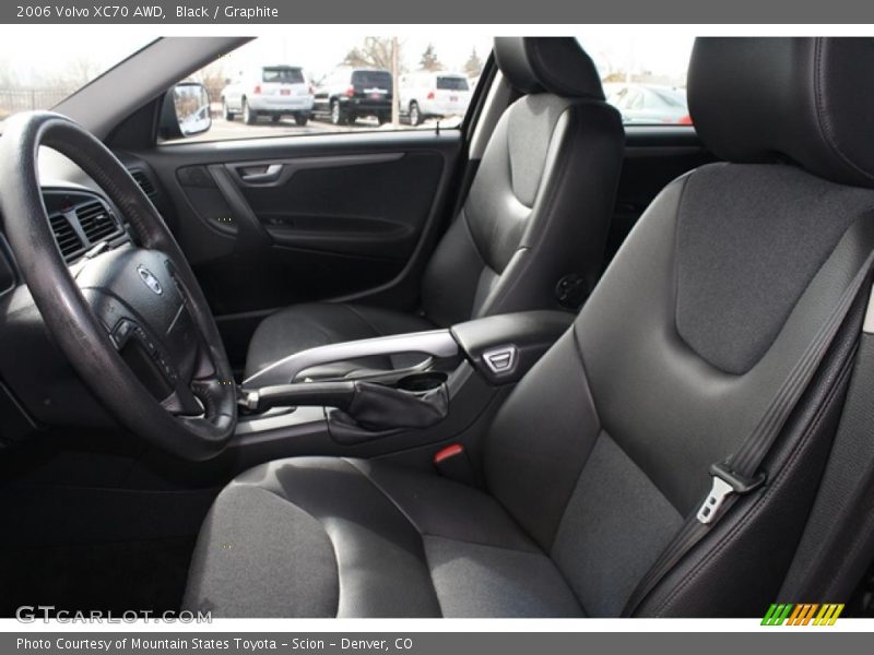  2006 XC70 AWD Graphite Interior