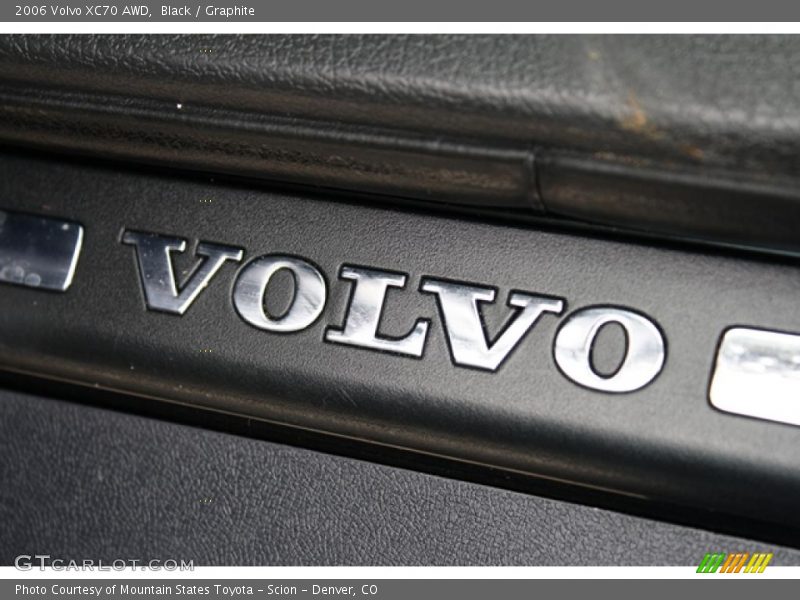 Black / Graphite 2006 Volvo XC70 AWD