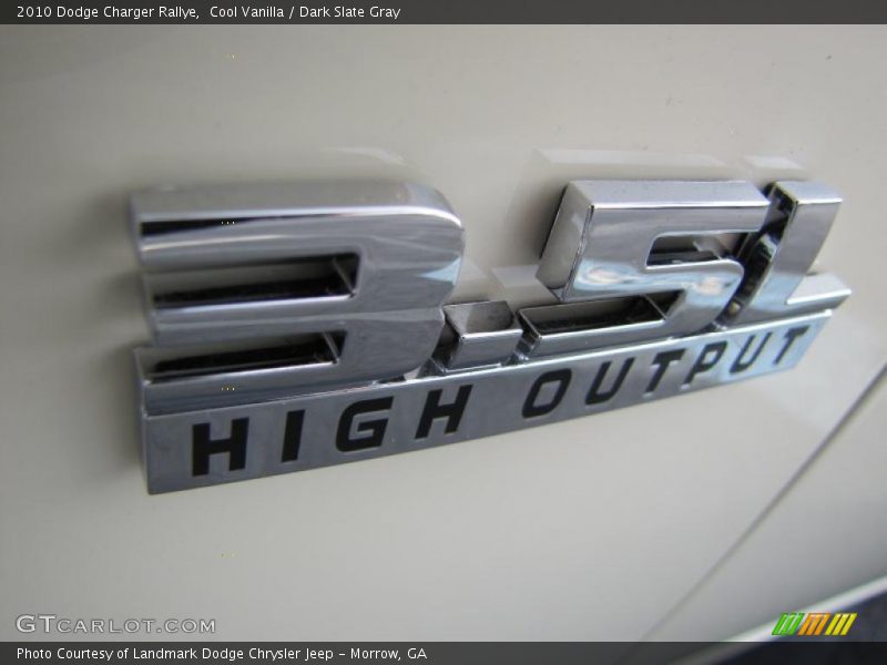 Cool Vanilla / Dark Slate Gray 2010 Dodge Charger Rallye