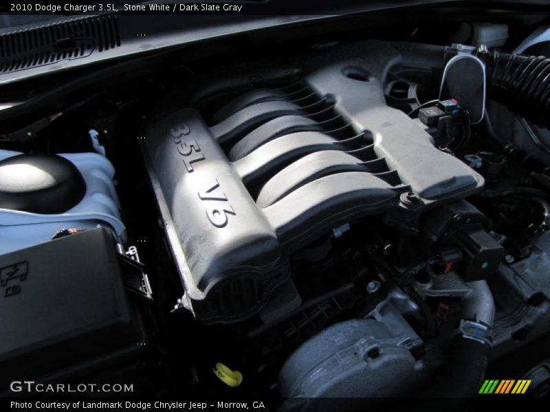 Stone White / Dark Slate Gray 2010 Dodge Charger 3.5L