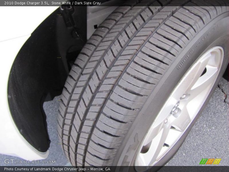 Stone White / Dark Slate Gray 2010 Dodge Charger 3.5L