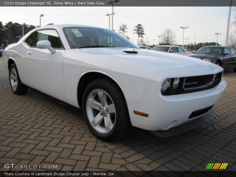 Stone White / Dark Slate Gray 2010 Dodge Challenger SE