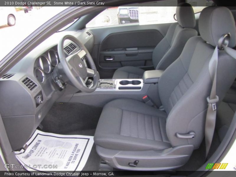 Stone White / Dark Slate Gray 2010 Dodge Challenger SE