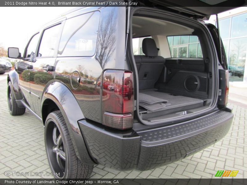 Brilliant Black Crystal Pearl / Dark Slate Gray 2011 Dodge Nitro Heat 4.0