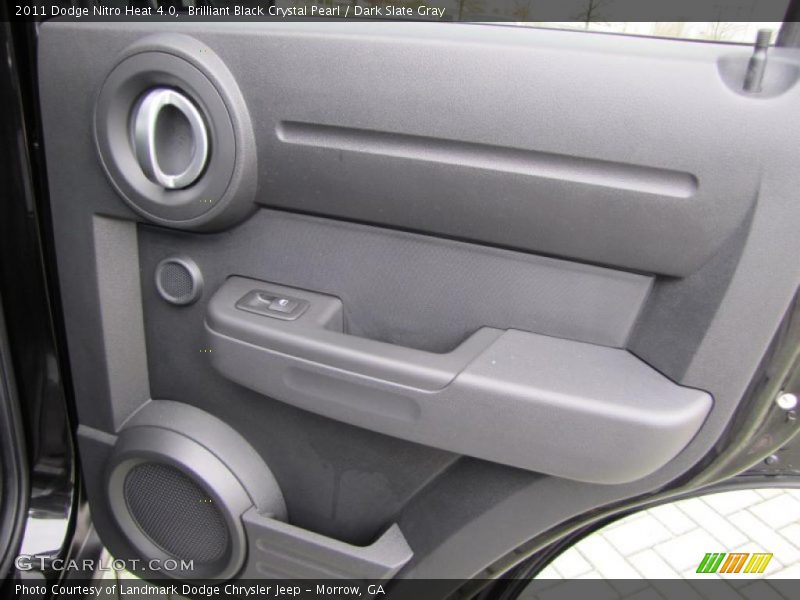 Brilliant Black Crystal Pearl / Dark Slate Gray 2011 Dodge Nitro Heat 4.0