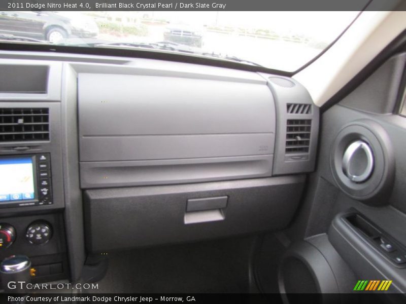 Brilliant Black Crystal Pearl / Dark Slate Gray 2011 Dodge Nitro Heat 4.0