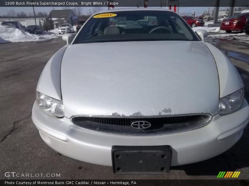 Bright White / Taupe 1998 Buick Riviera Supercharged Coupe