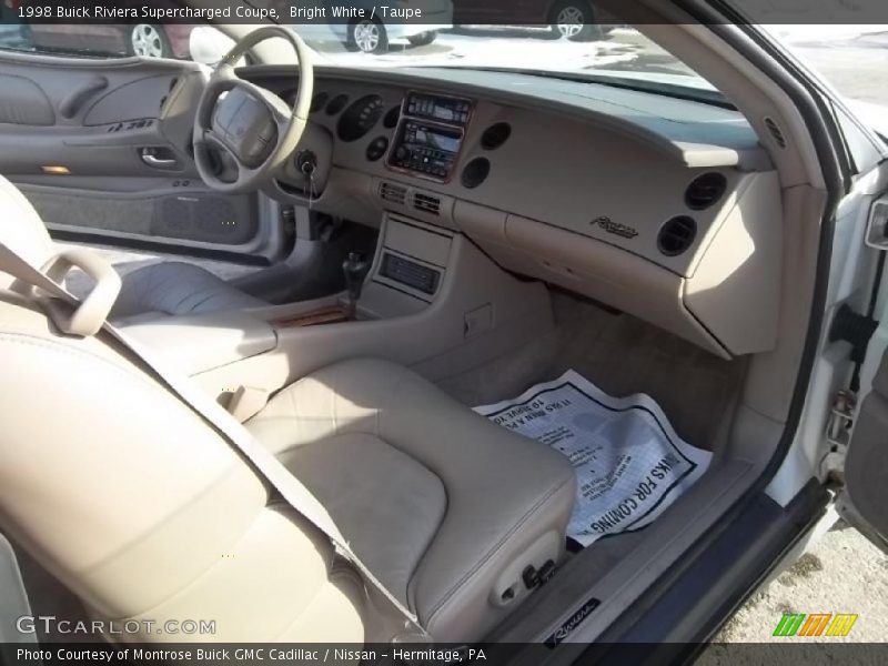 Bright White / Taupe 1998 Buick Riviera Supercharged Coupe