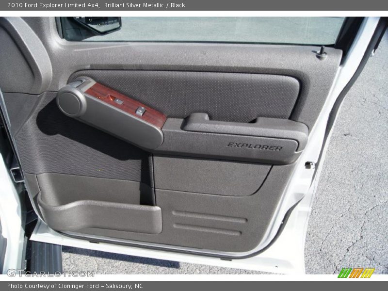 Door Panel of 2010 Explorer Limited 4x4