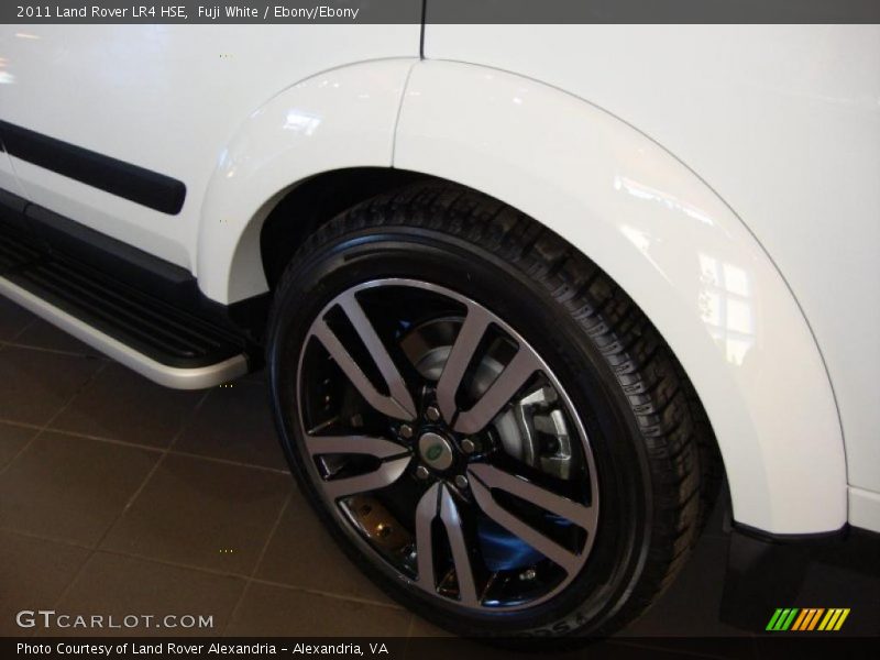 Fuji White / Ebony/Ebony 2011 Land Rover LR4 HSE