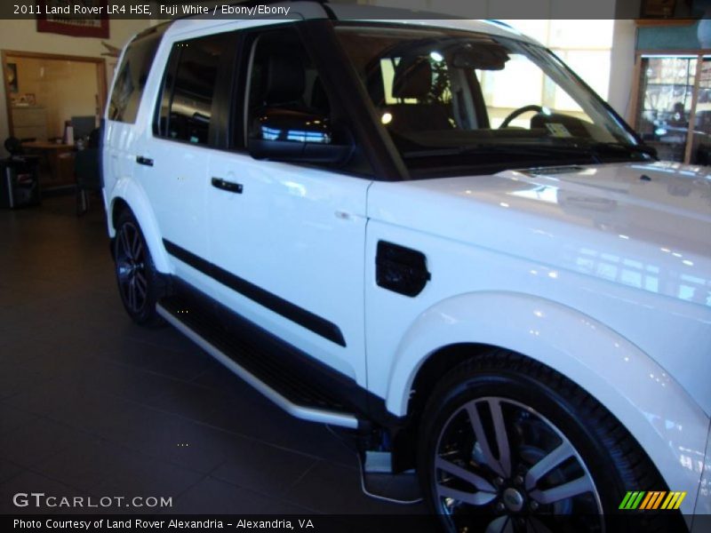 Fuji White / Ebony/Ebony 2011 Land Rover LR4 HSE