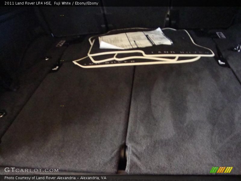 Fuji White / Ebony/Ebony 2011 Land Rover LR4 HSE
