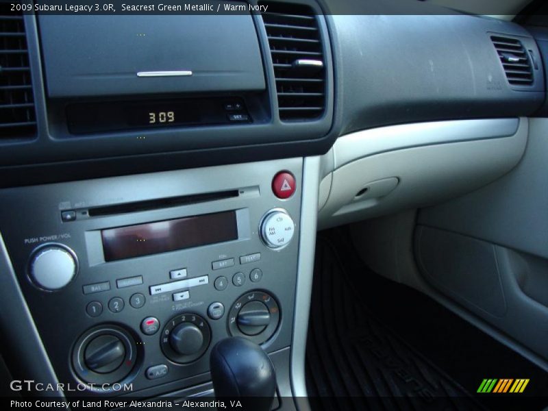 Seacrest Green Metallic / Warm Ivory 2009 Subaru Legacy 3.0R