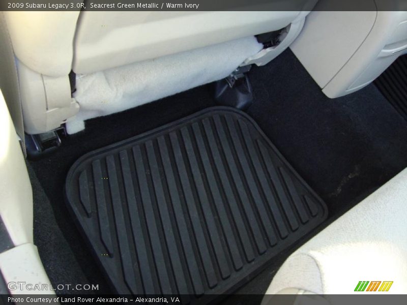 Seacrest Green Metallic / Warm Ivory 2009 Subaru Legacy 3.0R