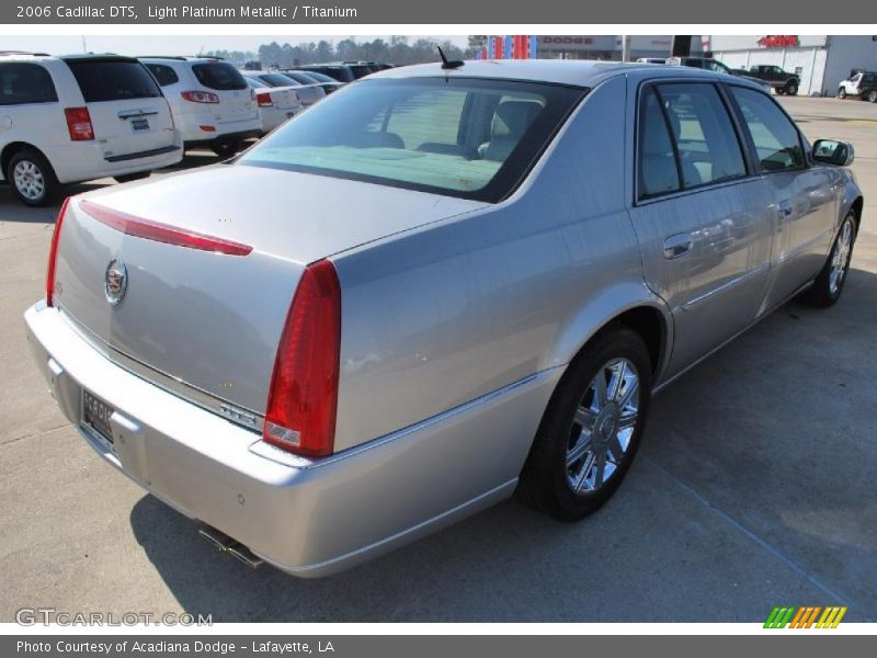 Light Platinum Metallic / Titanium 2006 Cadillac DTS