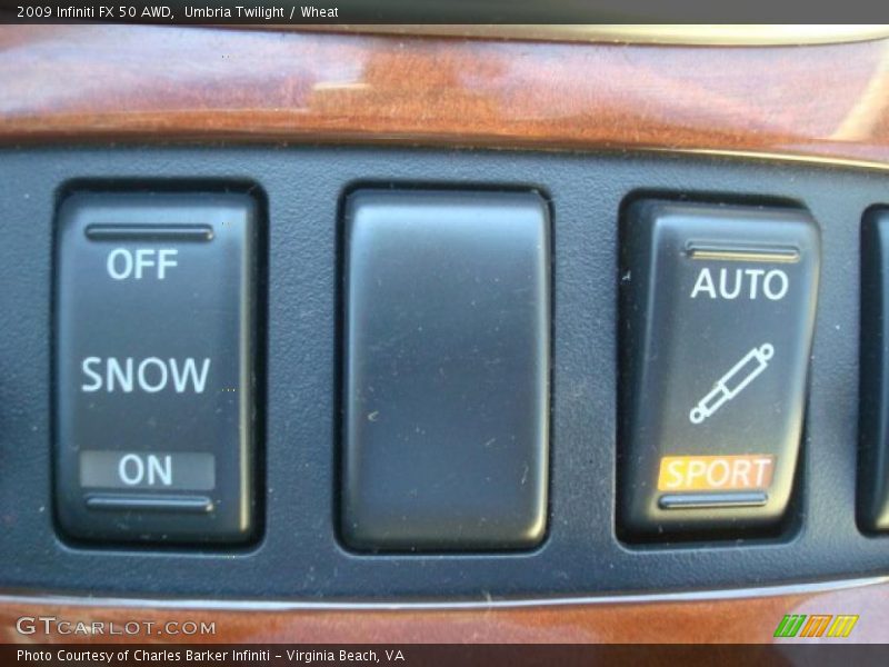 Controls of 2009 FX 50 AWD