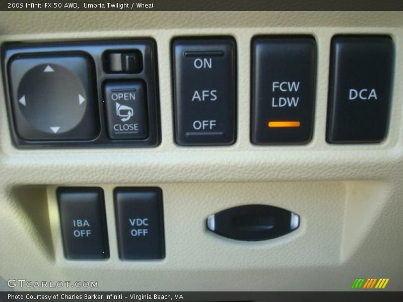 Controls of 2009 FX 50 AWD