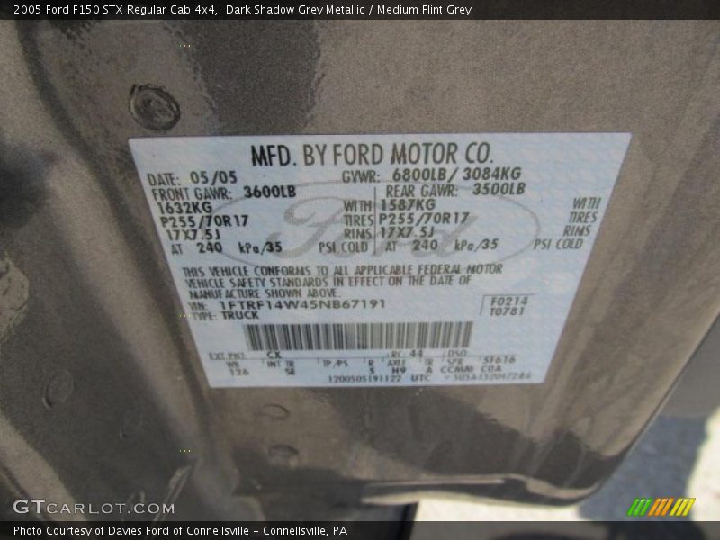 Dark Shadow Grey Metallic / Medium Flint Grey 2005 Ford F150 STX Regular Cab 4x4