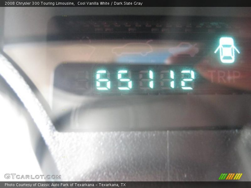 Cool Vanilla White / Dark Slate Gray 2008 Chrysler 300 Touring Limousine