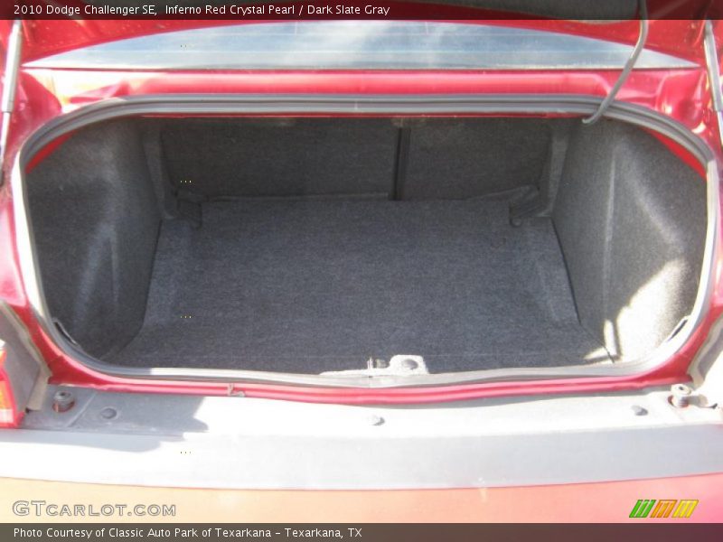 Inferno Red Crystal Pearl / Dark Slate Gray 2010 Dodge Challenger SE