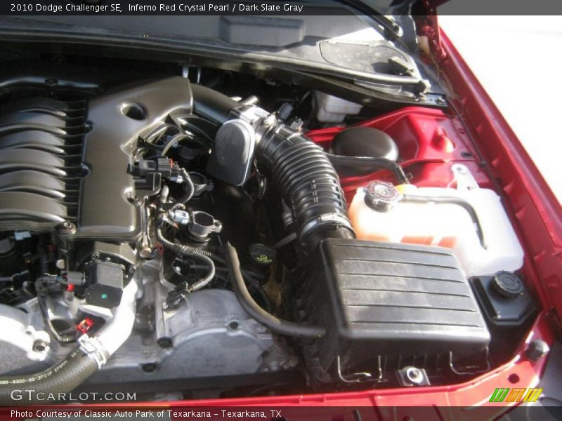 Inferno Red Crystal Pearl / Dark Slate Gray 2010 Dodge Challenger SE