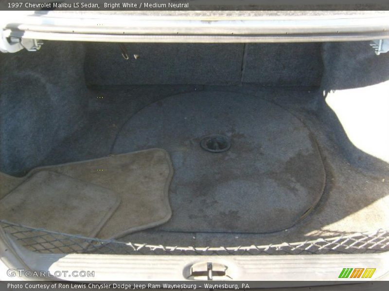 Bright White / Medium Neutral 1997 Chevrolet Malibu LS Sedan