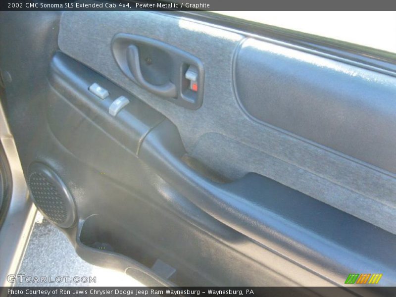 Pewter Metallic / Graphite 2002 GMC Sonoma SLS Extended Cab 4x4
