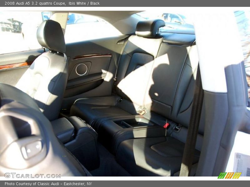 Ibis White / Black 2008 Audi A5 3.2 quattro Coupe
