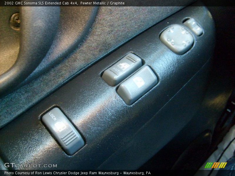 Pewter Metallic / Graphite 2002 GMC Sonoma SLS Extended Cab 4x4