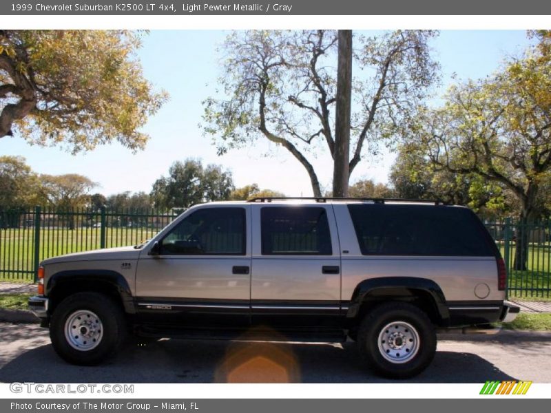 Light Pewter Metallic / Gray 1999 Chevrolet Suburban K2500 LT 4x4