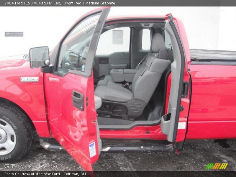 Bright Red / Medium Graphite 2004 Ford F150 XL Regular Cab