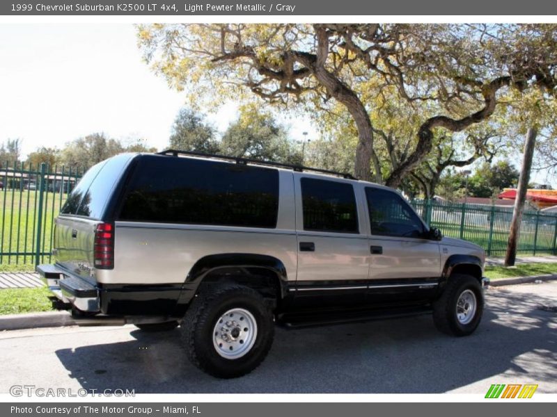 Light Pewter Metallic / Gray 1999 Chevrolet Suburban K2500 LT 4x4
