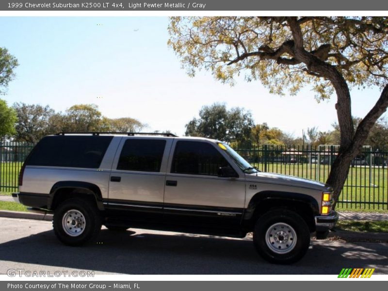 Light Pewter Metallic / Gray 1999 Chevrolet Suburban K2500 LT 4x4