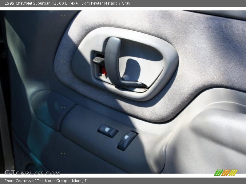 Light Pewter Metallic / Gray 1999 Chevrolet Suburban K2500 LT 4x4