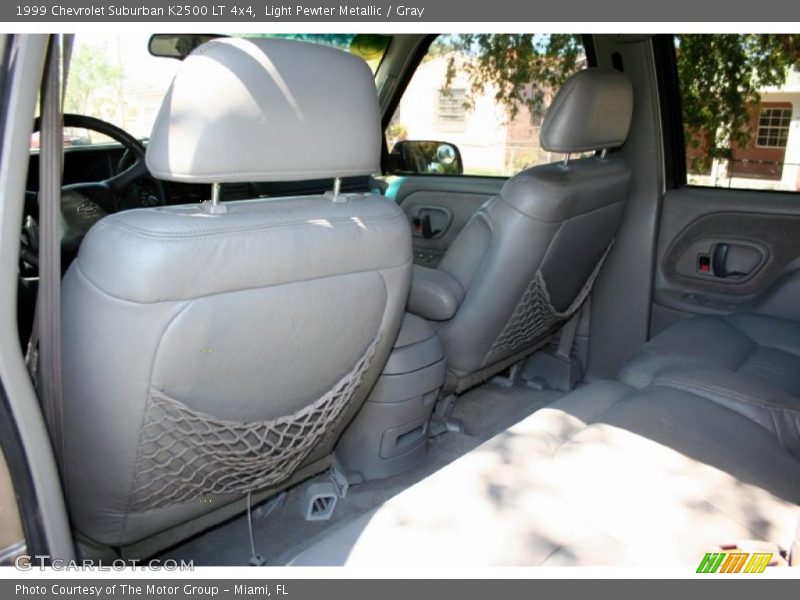 Light Pewter Metallic / Gray 1999 Chevrolet Suburban K2500 LT 4x4