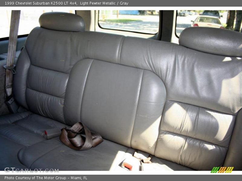 Light Pewter Metallic / Gray 1999 Chevrolet Suburban K2500 LT 4x4