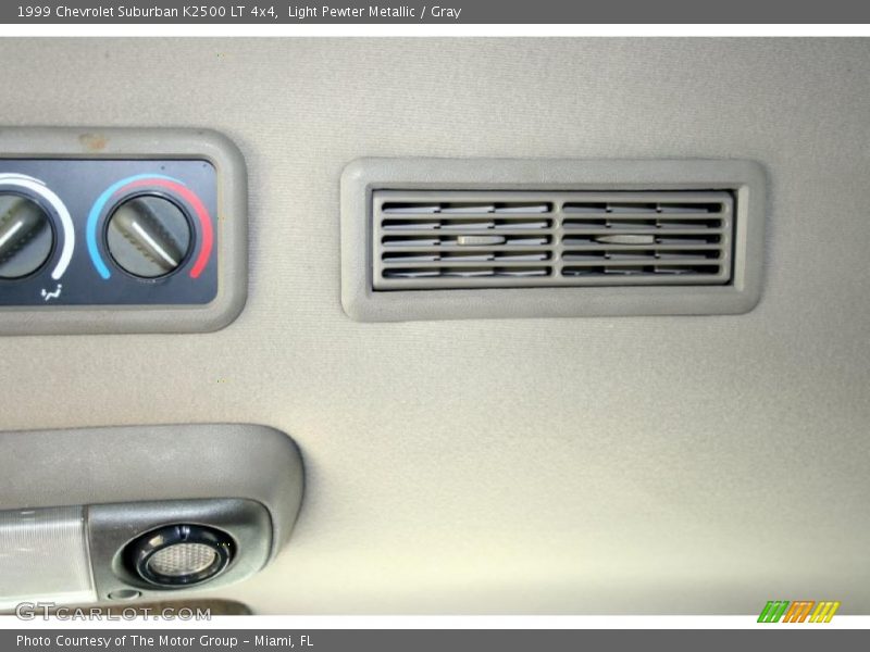 Light Pewter Metallic / Gray 1999 Chevrolet Suburban K2500 LT 4x4