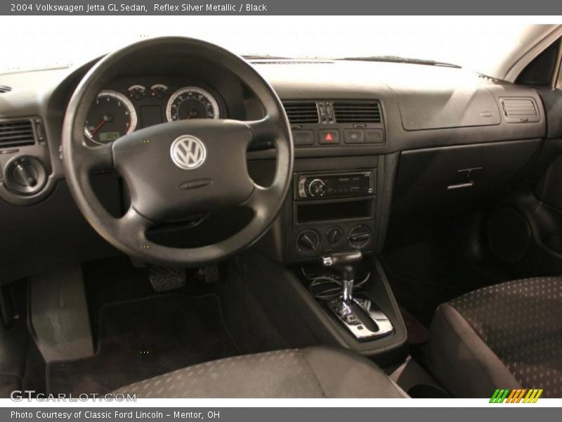 Reflex Silver Metallic / Black 2004 Volkswagen Jetta GL Sedan