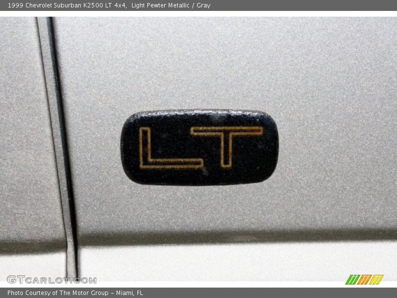 Light Pewter Metallic / Gray 1999 Chevrolet Suburban K2500 LT 4x4