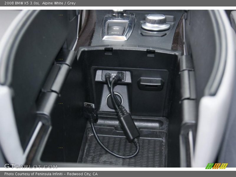 Alpine White / Grey 2008 BMW X5 3.0si
